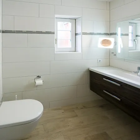 Am Wiesengrund Haushaelfte 14